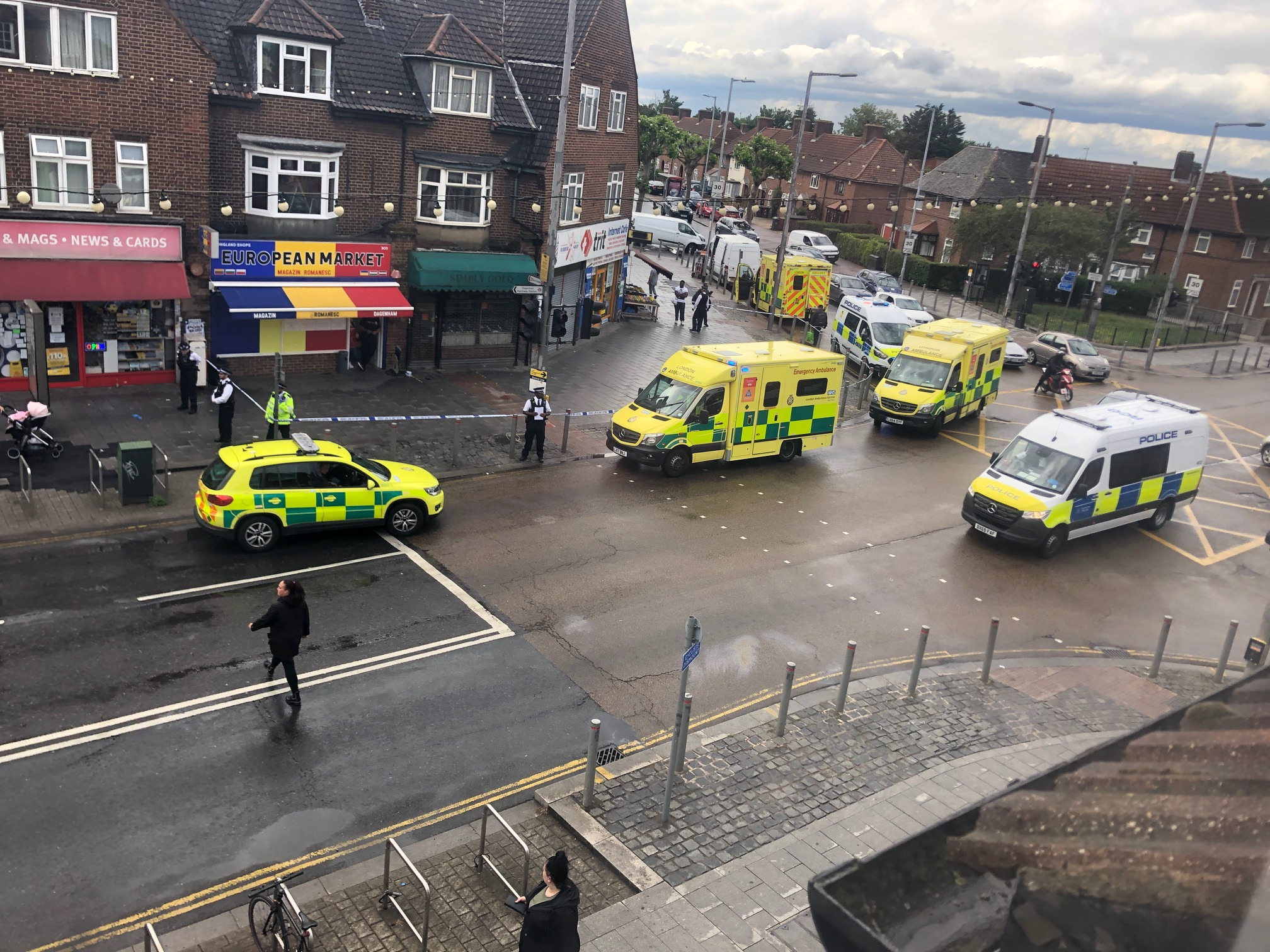 Woman In Hospital After Being Found Injured In Dagenham Heathway Time 107 5 Fm Time 107 5 Fm